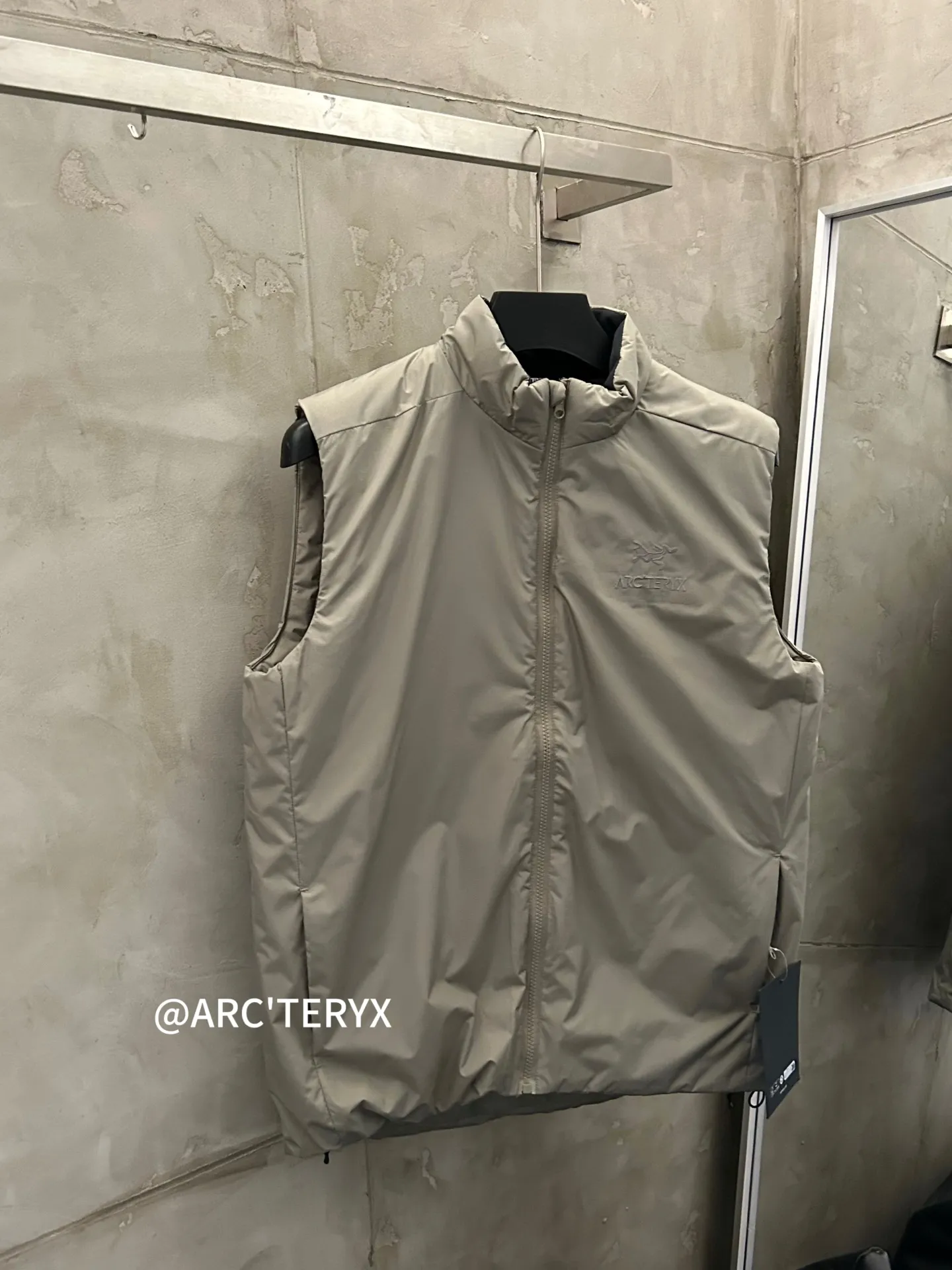 ATOM ARC'TERYX /Black : Black， ， ， ， Sizes: m-3xl